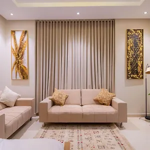 New With Boho Style *centre Of Riyadh* شقة
